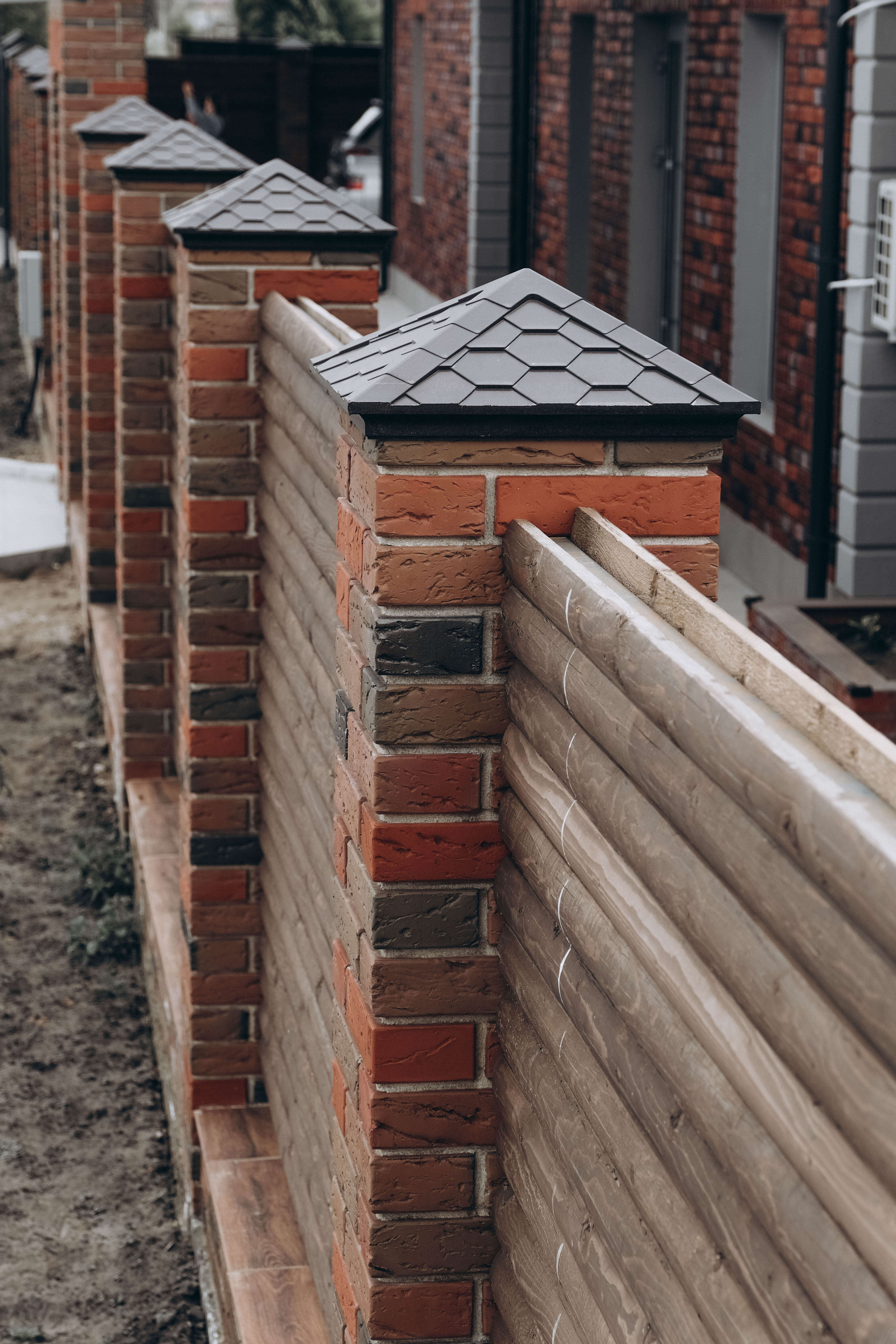 Колпак Zking Эверест Коричневый на столб 1.5х1.5 кирпича (390х390мм) в Химках фото