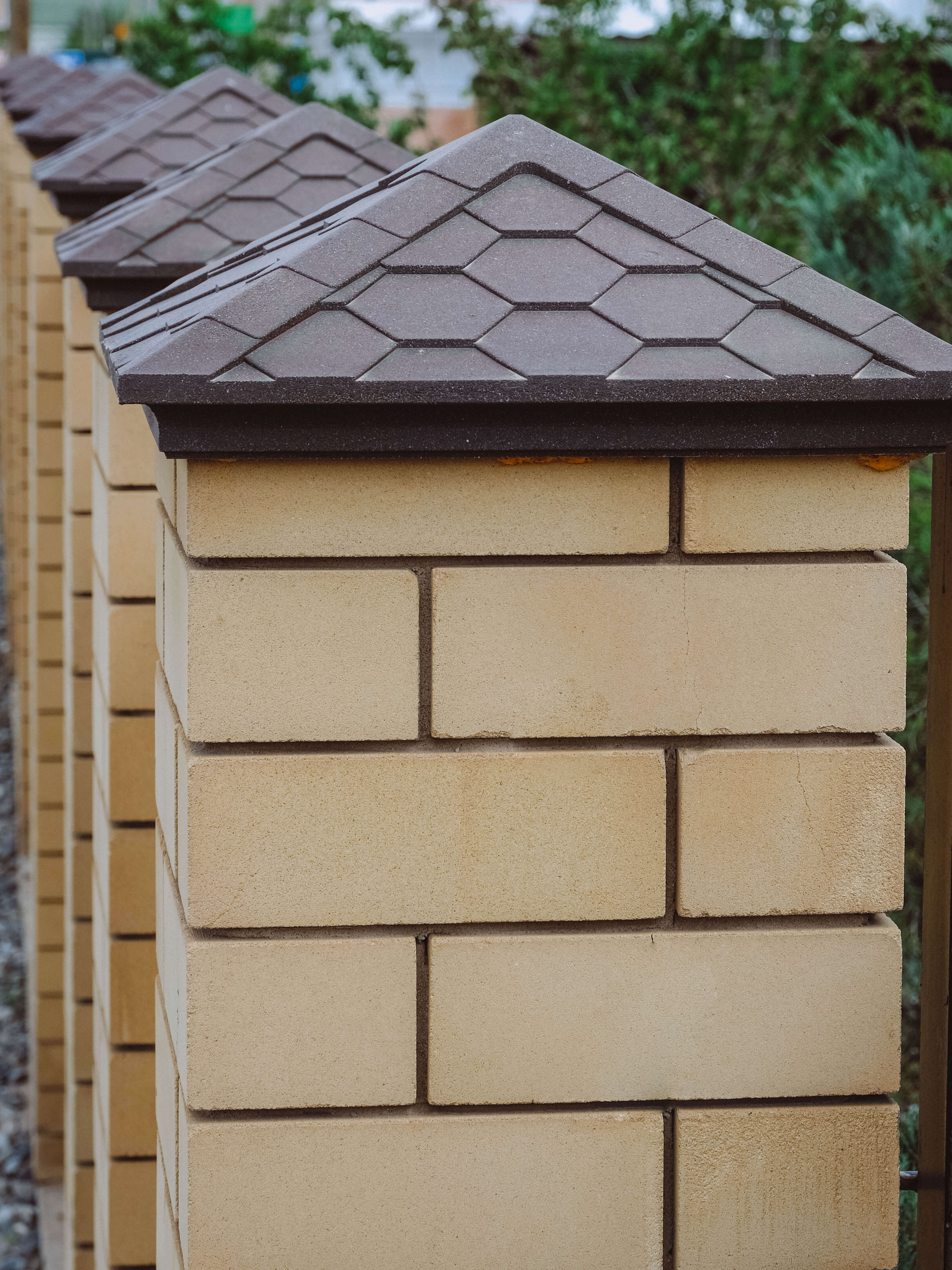 Колпак Zking Эверест Коричневый на столб 1.5х1.5 кирпича (390х390мм) в Химках фото